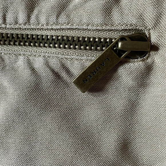 Lauren Ralph Lauren 100% Silk Modern Minimalist Cargo Pants Size 8 - Picture 3 of 10